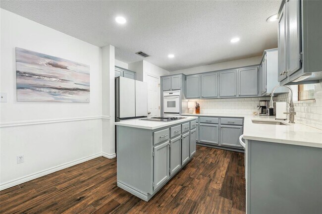 Building Photo - 118 Copperleaf Rd