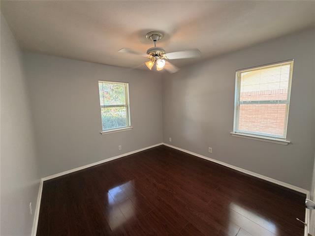 Building Photo - 825 Bryan Dr