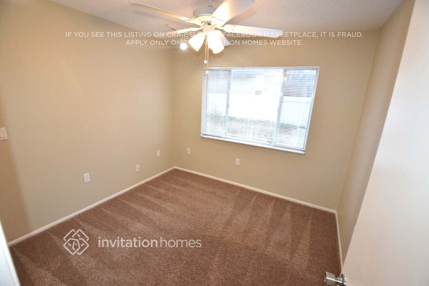 Building Photo - 11840 69th Way