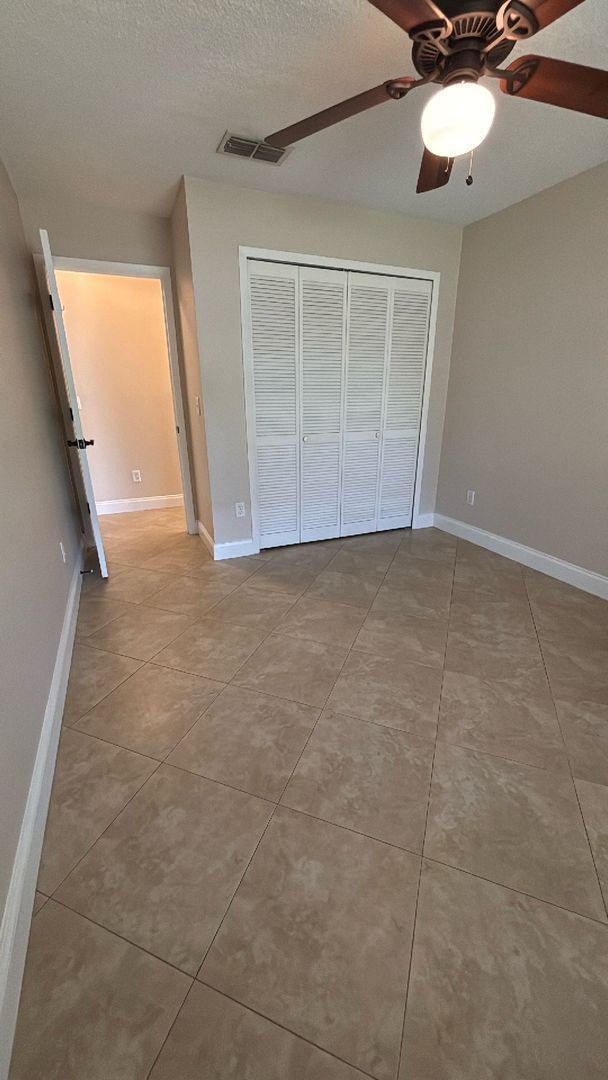 Building Photo - 1019 Brielle Ave