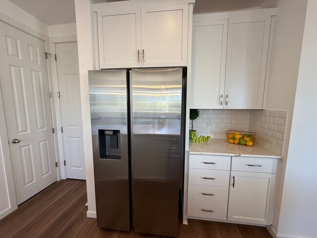 Building Photo - Hogan Heights Community 4 Bed 3.5 Bath