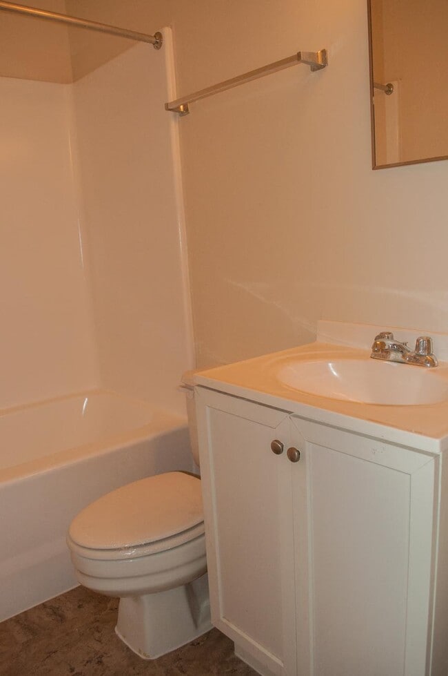 Floorplan - Virginia Arms Apartments