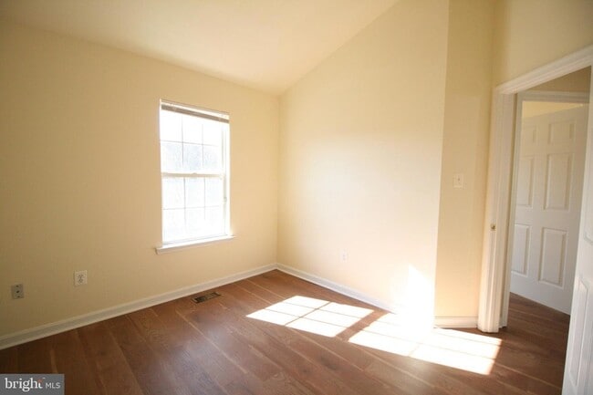 Building Photo - 4158 Brown Bark Cir