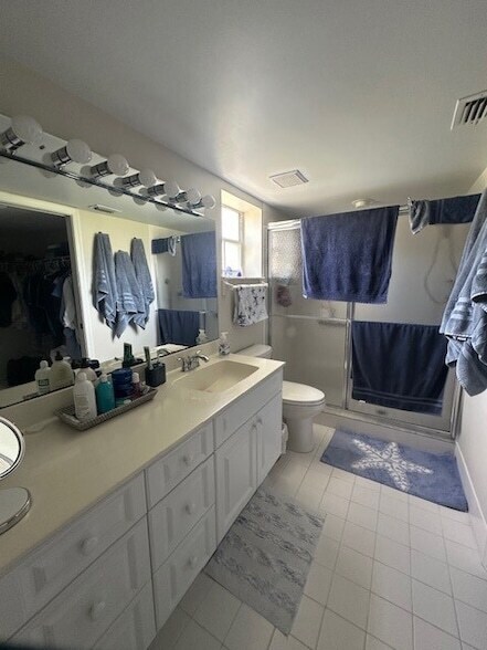 Building Photo - 740 Lake Orchid Cir