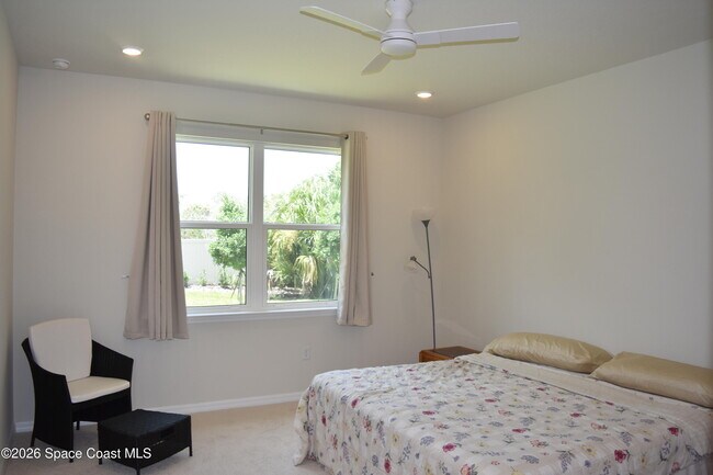 Building Photo - 5039 Sunnytime St