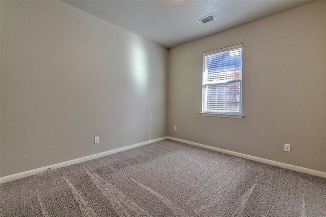 Building Photo - 17106 Tupelo Garden Cir