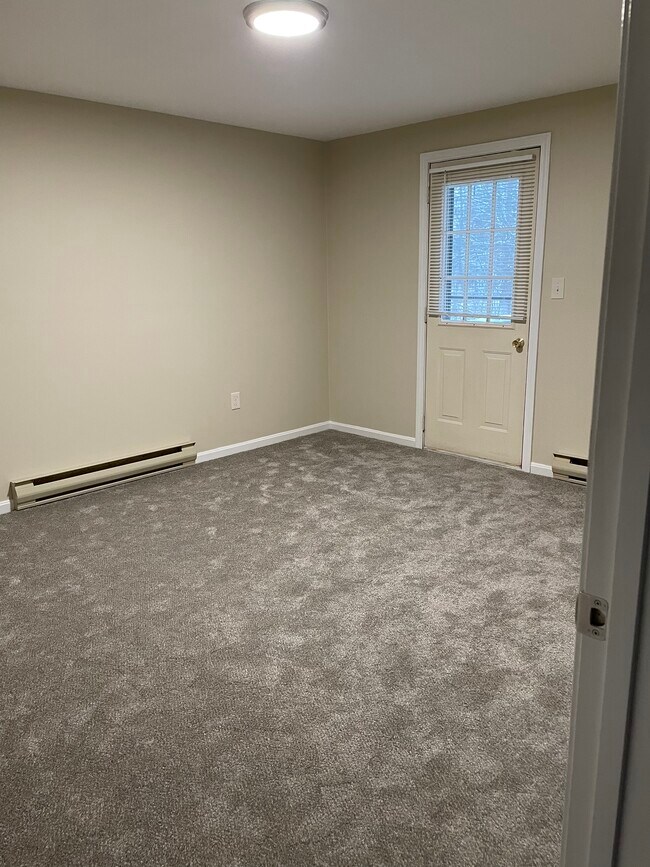 2nd bedroom - 30 Poland St