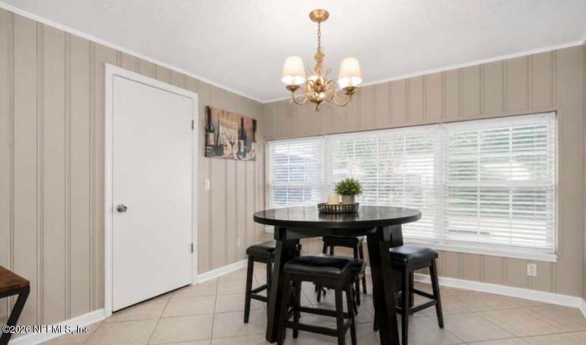 Building Photo - 6419 Ballejo Ct S