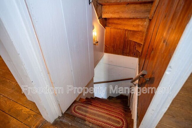 Building Photo - 8200 Buckland Mill Rd