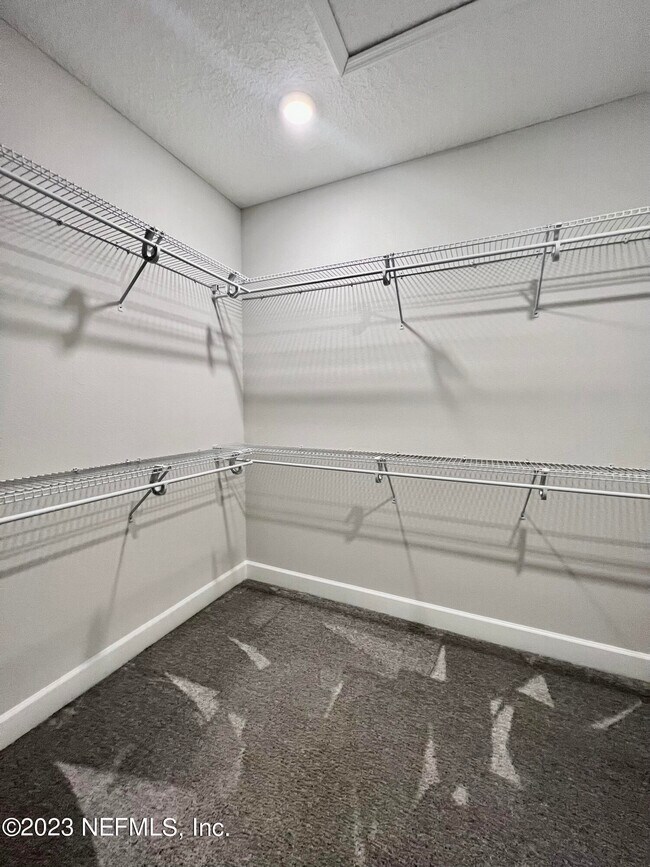 Building Photo - 7324 Beach Haven Pl