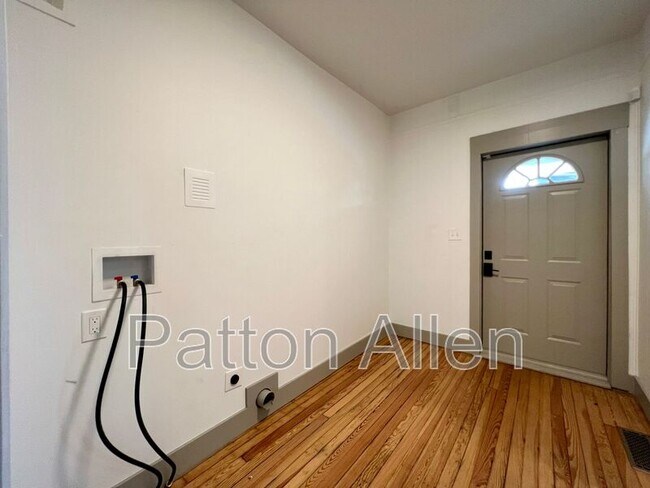Building Photo - 301 Merrimon Ave