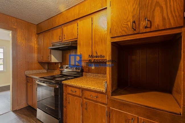 Building Photo - 3 Bed/2 Bath Home in the Heart of Pearl