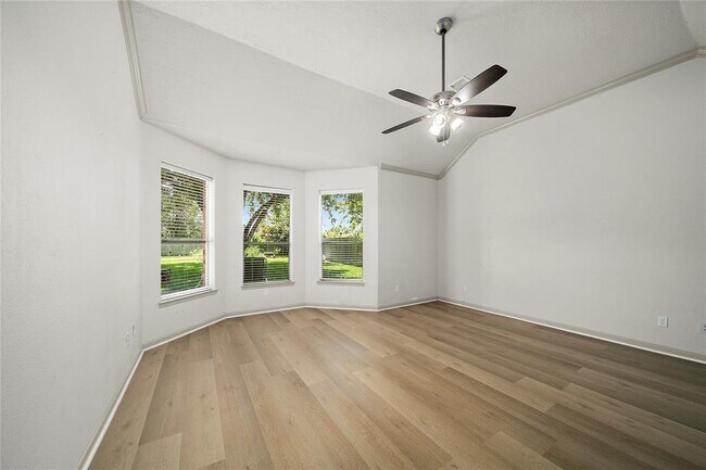 Building Photo - 14807 Swift River Ln