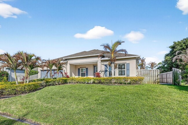 Building Photo - Modern 4-Bedroom Rental with Screened Patio & 2-Car Garage