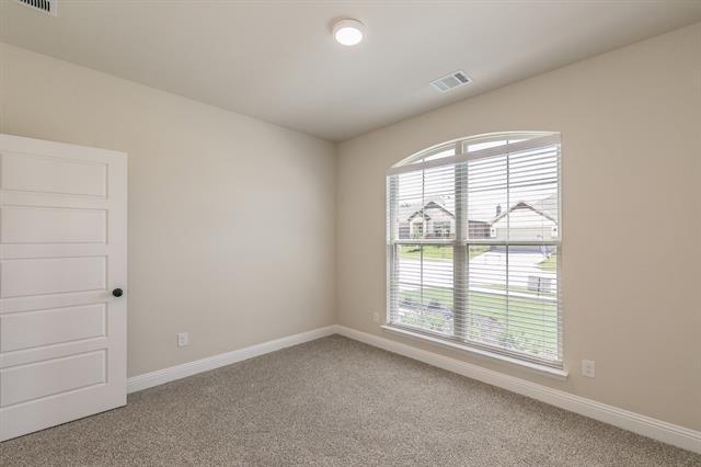 Building Photo - 213 Navajo Trail