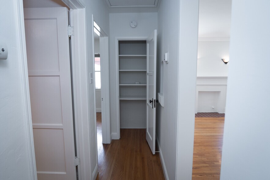 hallway - 638 N Gardner St