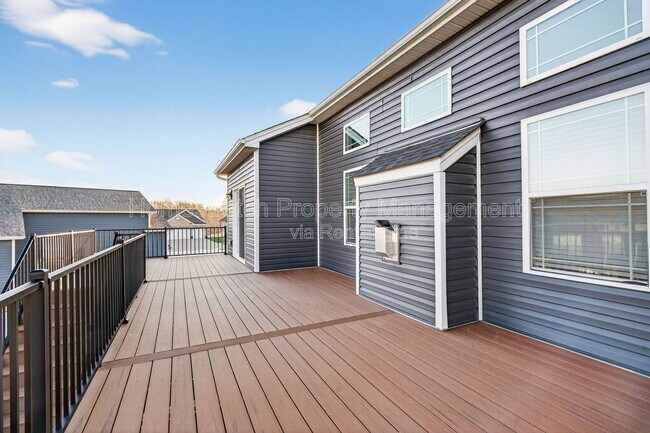 Building Photo - 4 Arancio Ct