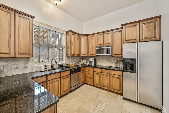 Building Photo - 6385 Conifer Dr