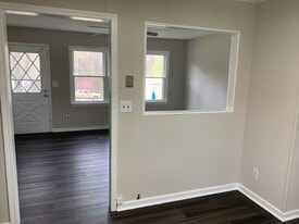 Building Photo - 277 River Loop Rd