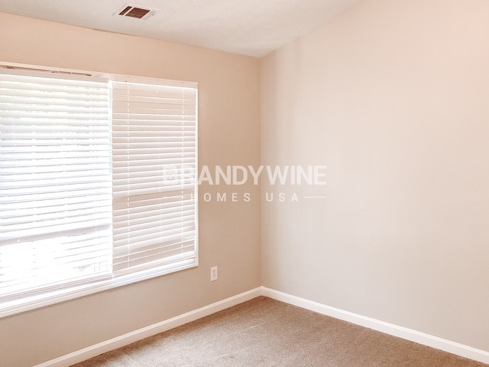 Building Photo - 3725 Patti Pkwy