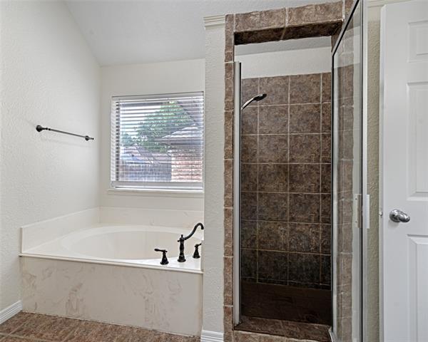 Building Photo - 752 Trails End Cir