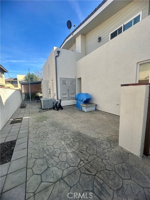 Building Photo - 119 Walnut Grove Ave