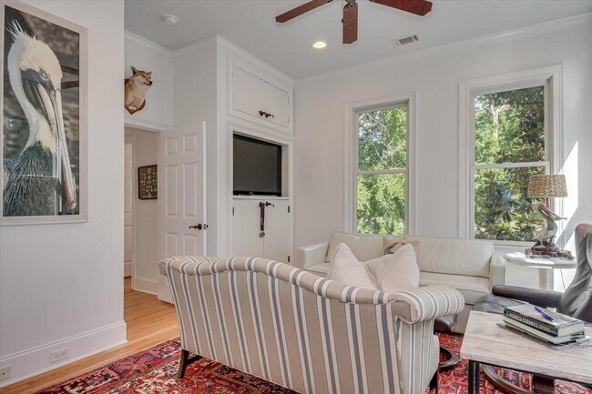 Building Photo - 501 John Fox's Run