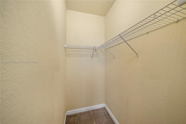 Building Photo - 3366 W 90th Terrace