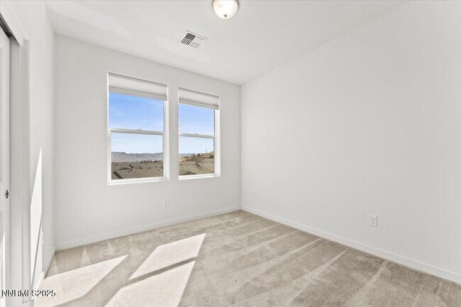 Building Photo - 1048 Big Rock Loop
