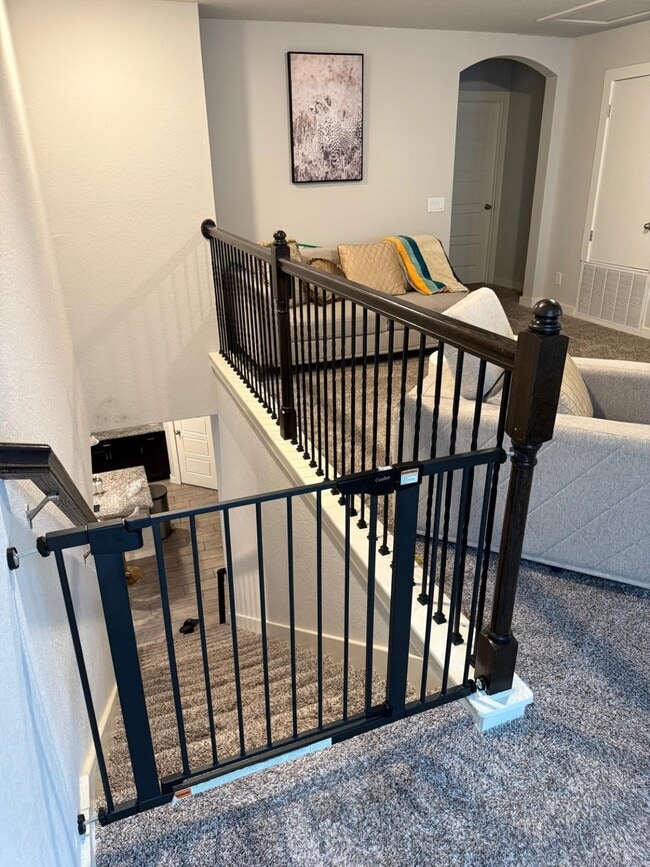 Building Photo - 740 Ft Leonard