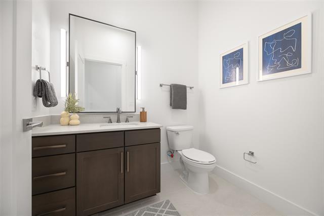 Building Photo - 7532 E Grand Ave