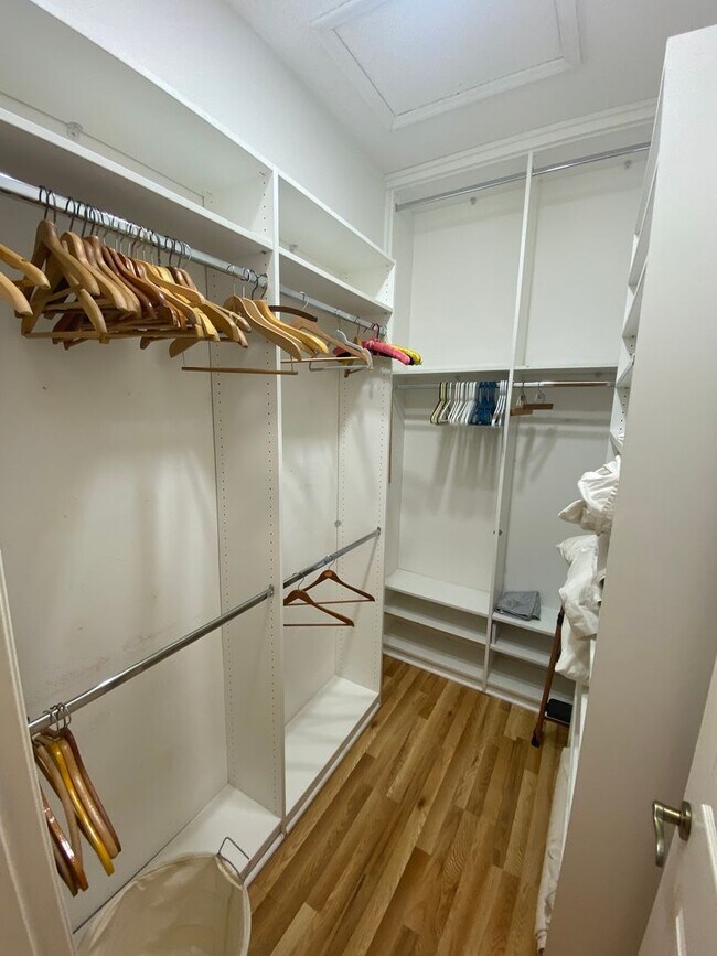 Building Photo - Beautiful Over Sized TURNKEY SEASONAL 2 bed 2 bath Rental on Golf Course in Polo Ridge