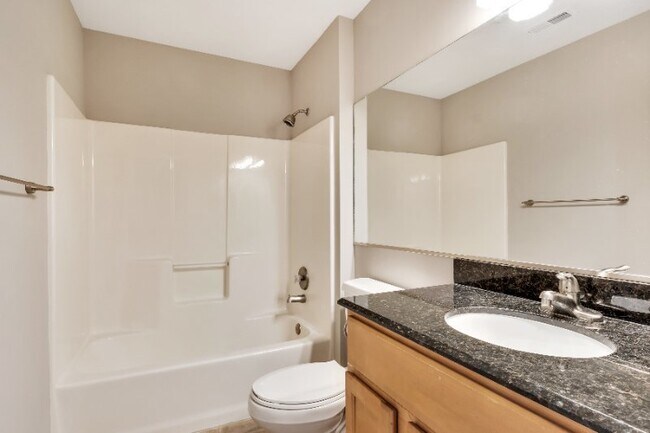 Building Photo - 57 E Hattendorf Ave