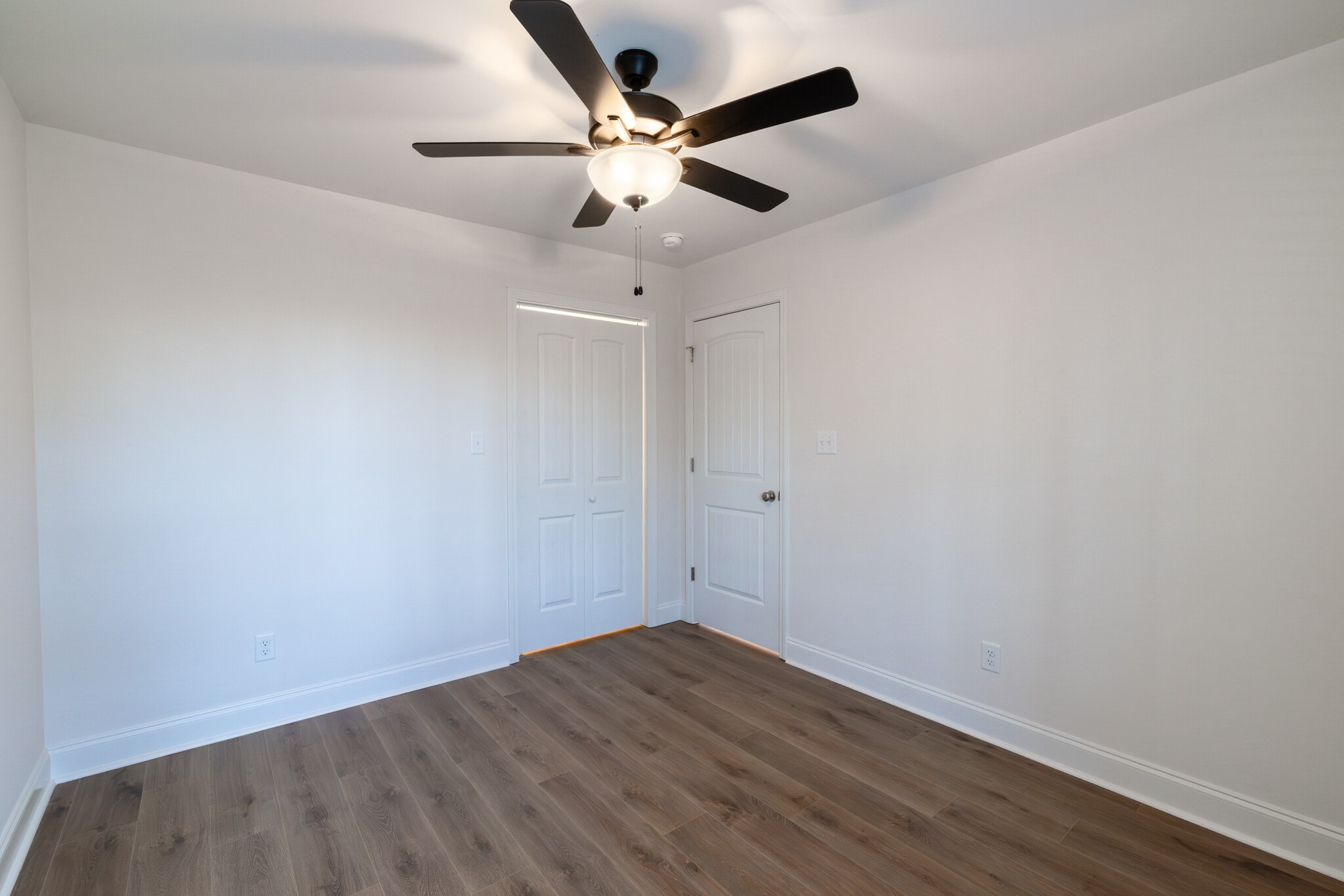 Building Photo - 812 Aubrey Ave