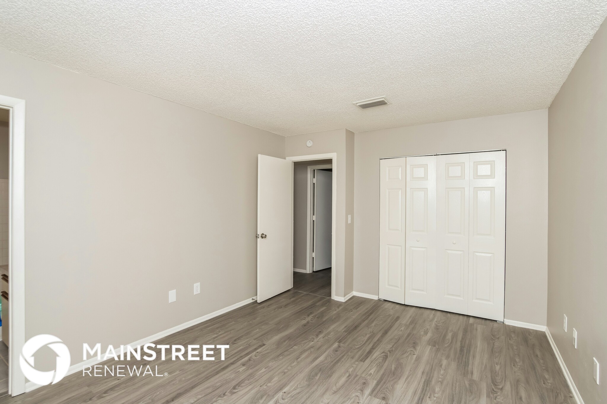 Building Photo - 829 Tampa Ave SE