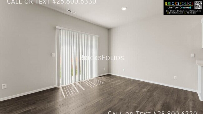 Building Photo - Welcome home to The Berkshire in the heart of Port Orchard