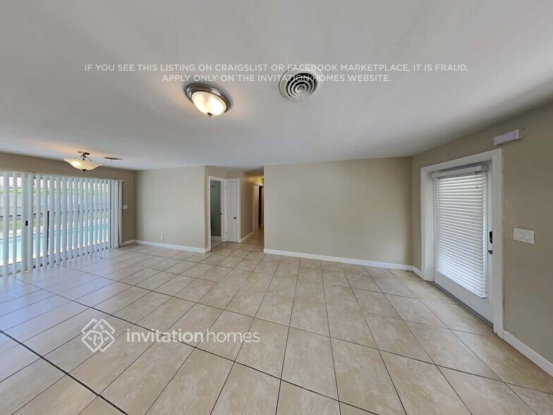 Building Photo - 2181 Imperial Point Dr