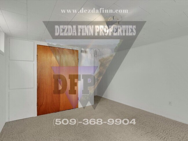 Building Photo - Newly Renovated Shadle Park Charmer Availa...