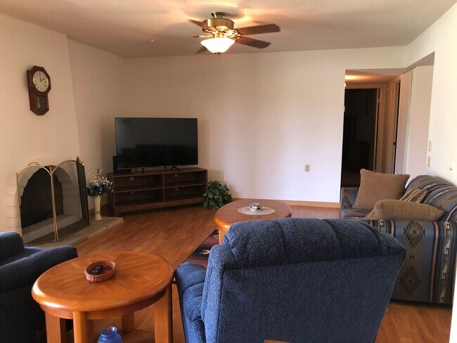 Building Photo - 171 Leisure World