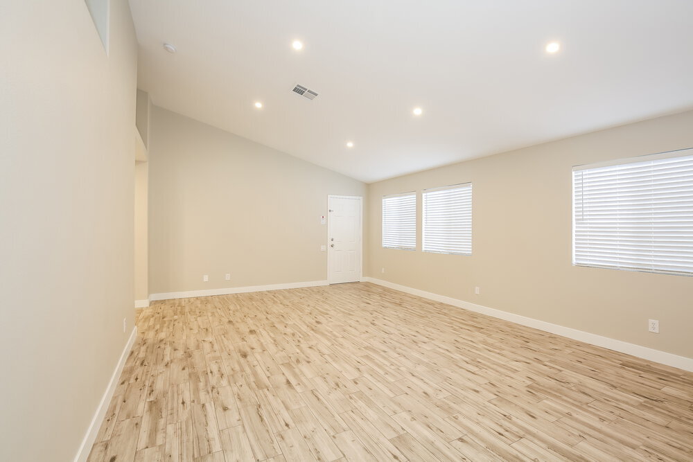 Building Photo - 4445 Cielo Ln