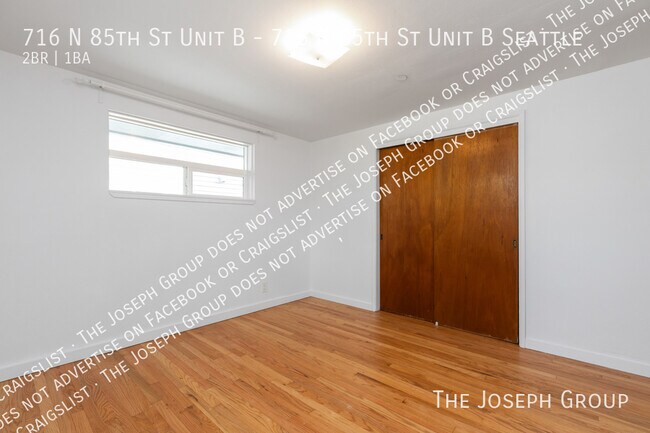 Building Photo - 716 N 85th St