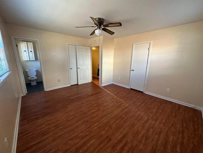 Building Photo - 3024 57th St