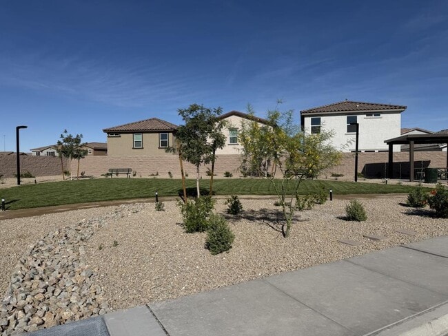 Building Photo - 3740 Gila Clf Ave