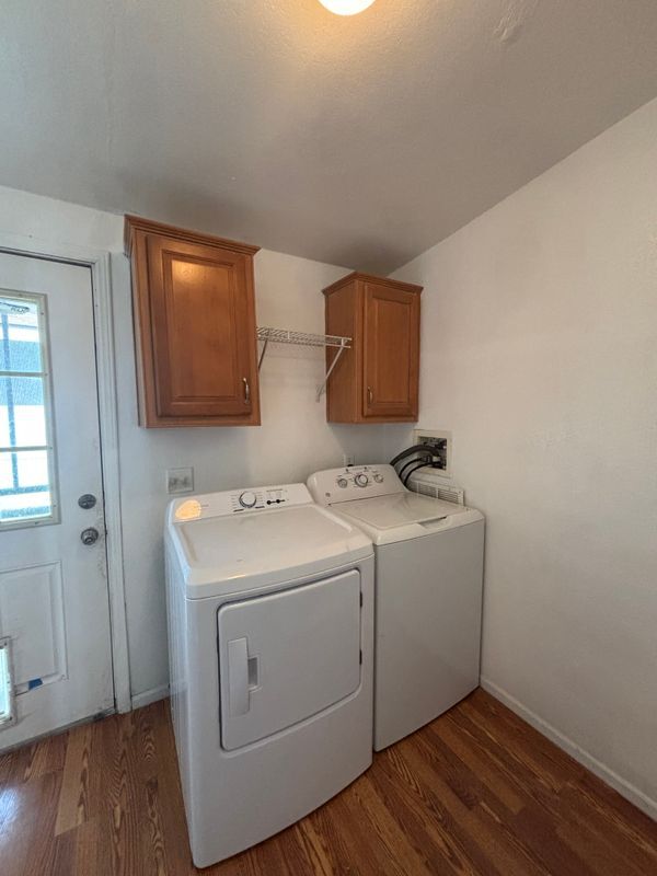 Building Photo - 1225 N Alessandro