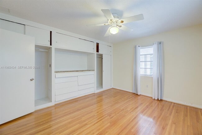 Building Photo - 229 Candia Ave