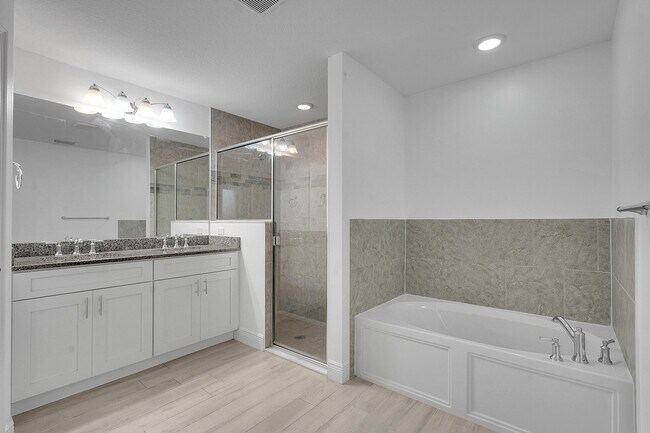 Building Photo - 226 SW Starfish Ave