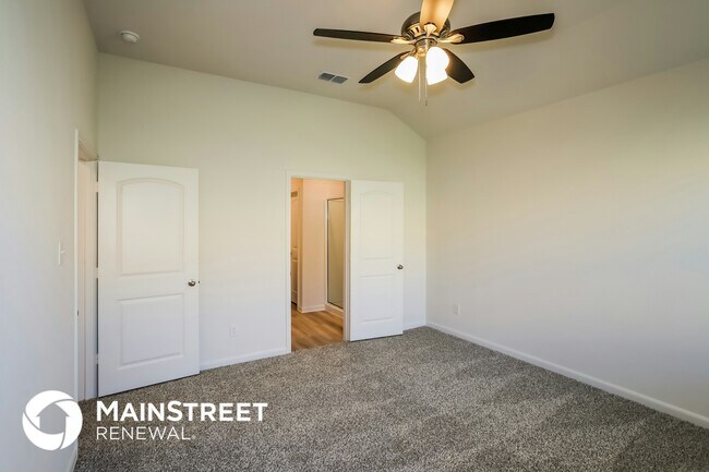 Building Photo - 120 Switchback Hl Rd