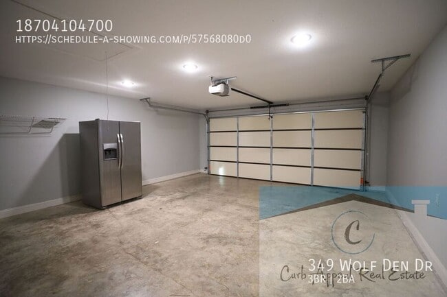 Building Photo - 349 Wolf Den Dr