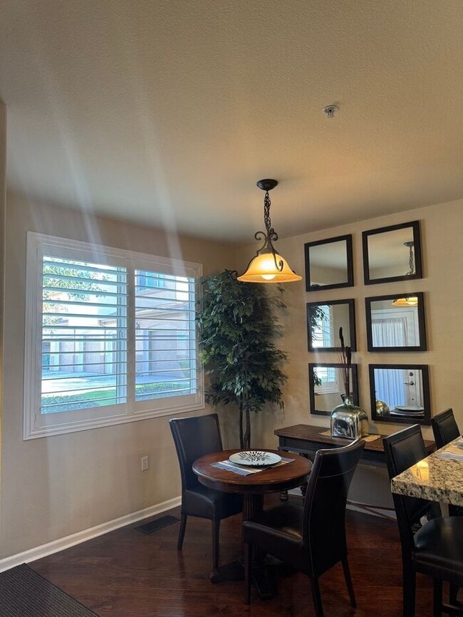 Building Photo - WOW-Factor Alert: Fully Furnished & Remodeled 2BD/2BA First Floor Condo in Wingfield Springs!