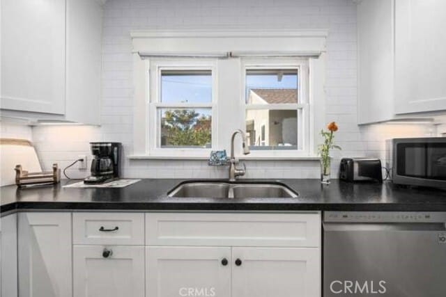 Building Photo - 540 W 2nd St